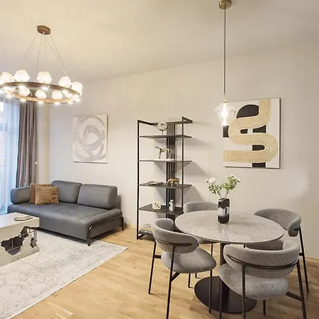 Apartament Husarski - City Park Poznań Esterno foto
